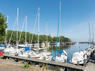Holiday house Enkhuizen Environment 30