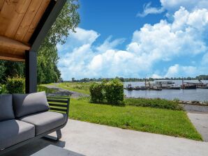 Holiday house Schönes Haus in Kerkdriel am Wasser - Velddriel - image1