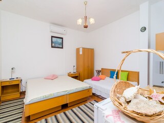 Apartment Molunat  7
