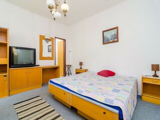 Apartment Molunat Ausstattung 10