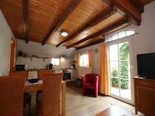 Apartment Firrel Features 14