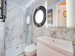 Casa galleggiante Katwoude Caratteristiche 24