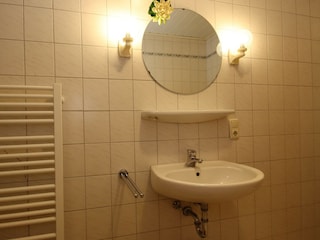 Apartment Firrel Features 30