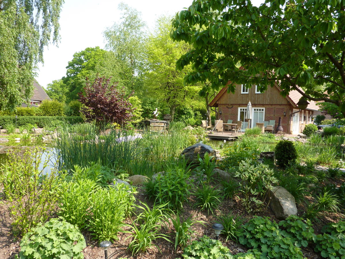 Ferienhaus Fachwerkhaus am Teich, Klein Meckelsen, Firma Gundies Home