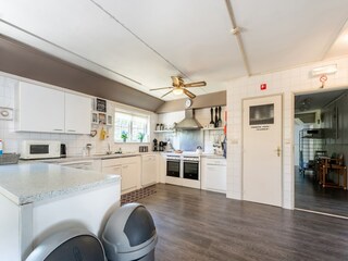 Farmhouse Giethoorn Features 12