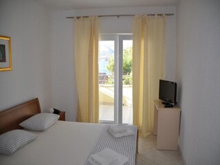Apartment Okrug Gornji Features 13