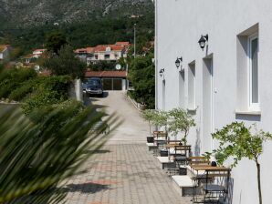 Apartments Siblings - Premium One Bedroom Apartment with Terrace and Garden View (PRVI) - Mokošica - image1