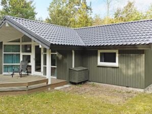 6 Personen Ferienhaus in Frederiksværk - Tisvildeleje - image1