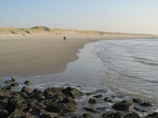 Der weitläufige Strand