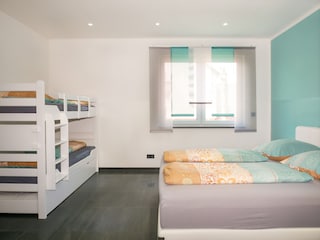 Schlafzimmer Mitte