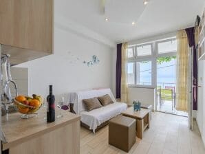 Apartments Hope (Dugi Rat) - Standard One-Bedroom Apartment with Terrace and Sea View (A3) - Dugi Rat - image1