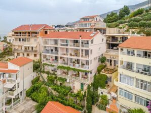 Apartments Hope (Dugi Rat) - Standard One-Bedroom Apartment with Terrace and Sea View (A3) - Dugi Rat - image1