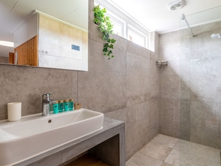 Badezimmer 2