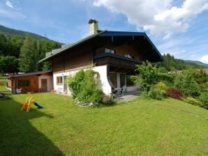 Ferienhaus Tolle Gruppen-Ferienwohnung - Neukirchen am Großvenediger - image1