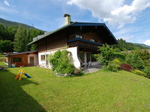 Fijn vakantiehuis in Neukirchen am Großvenediger met tuin - Neukirchen am Großvenediger - image1