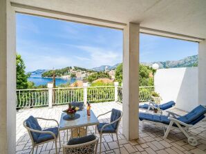 Appartement Apartments & Rooms Mara & Petrunjela - Two Bedroom Apartment with Terrace and Sea View - Cavtat - image1