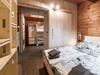 destinature Dorf Blockhuette Schlafzimmer