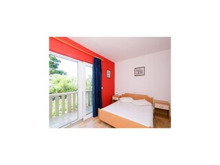 Apartment Potomje Ausstattung 28