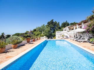 Villa Lagos Outdoor Recording 9