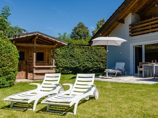 Terrasse mit Gartenanteil