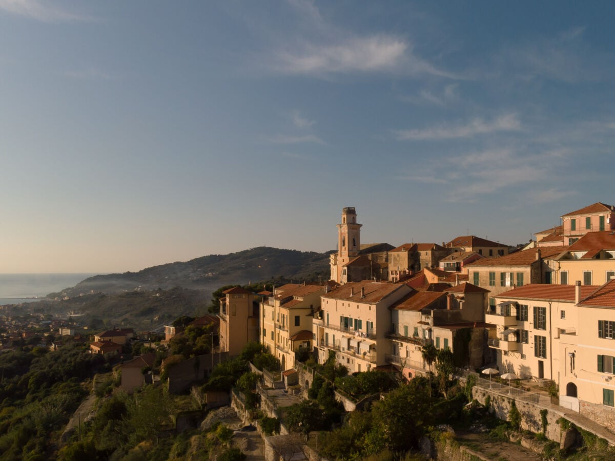 Apartamento de vacaciones Diano Castello Grabación al aire libre 1