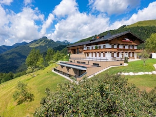 Muehlberghof_Muehlbergweg_50_Koessen_07_2026_Haus_