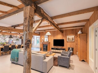 Farmhouse Venhorst Features 25