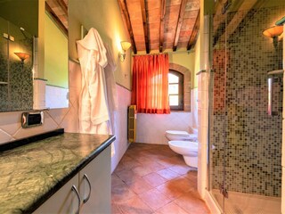 Villa Giulia - Bathroom with shower