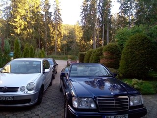 in the entrance wie have posibilities for parking