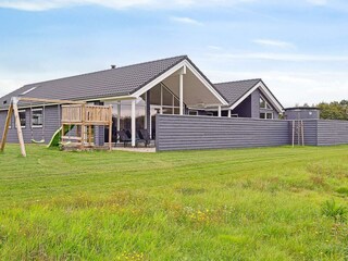Vakantiehuis Høll  17