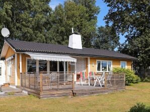 4 Personen Ferienhaus in Åskloster-By Traum - Bua - image1