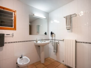 Villa Bescanó Ausstattung 33