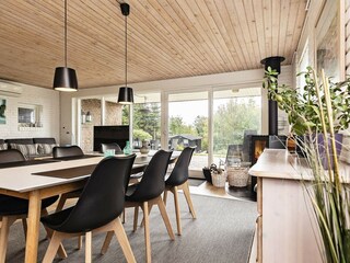 Holiday house Hvalpsund  11