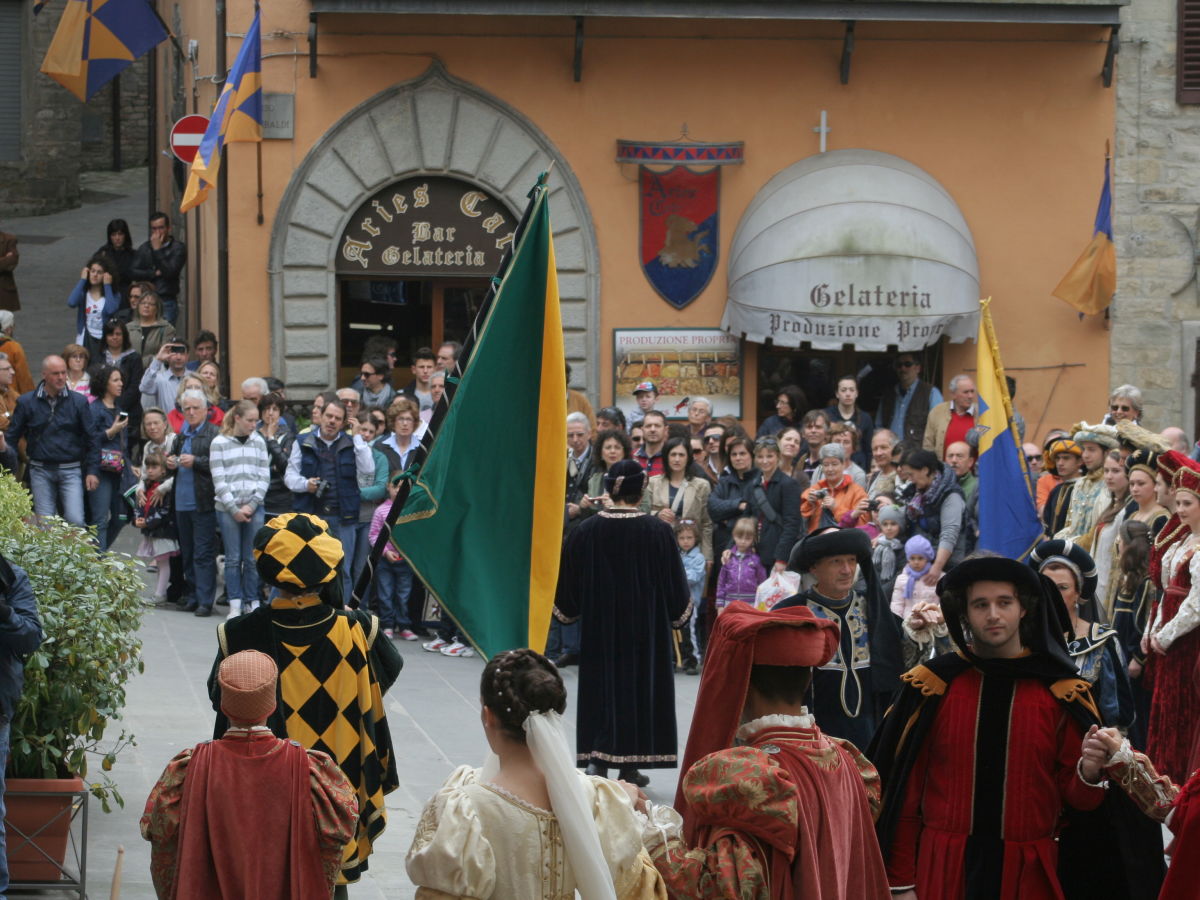 Mittelalter-Fest in Montone