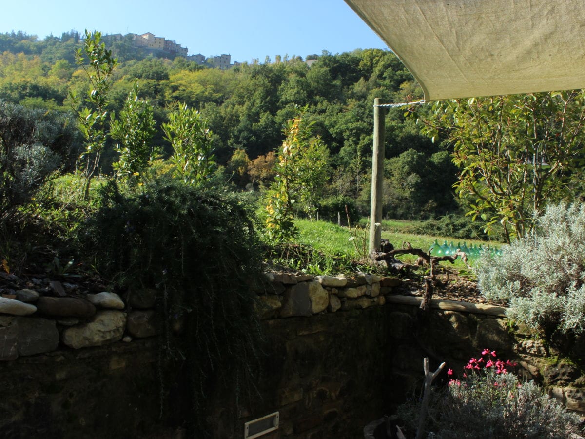 Terrasse mit Blick auf Montone