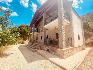 Villa Welt Outdoor Recording 2