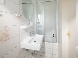 2. Badezimmer
