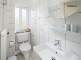 2. Badezimmer