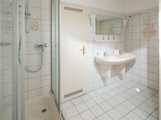 1. Badezimmer