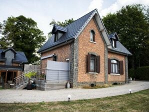 Ferienhaus Luxuriöses Haus mit Whirlwanne und Sauna - Spa - image1