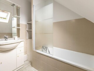 Vakantiehuis ST PELLERIN Kenmerken 24