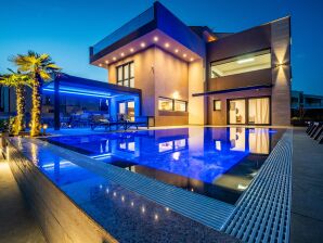 Ferienwohnung Básico Vesna 2