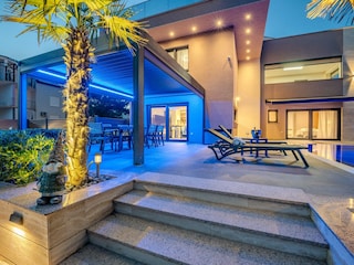 Vakantieappartement Vir Buitenaudio-opname 3