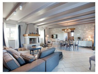 Villa Pinezići Caratteristiche 11