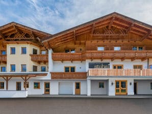 Comfortabel appartement in het Stubaital met een balkon - Neustift in het Stubaital - image1