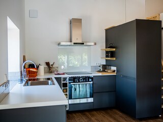 Well fitted Kitchen