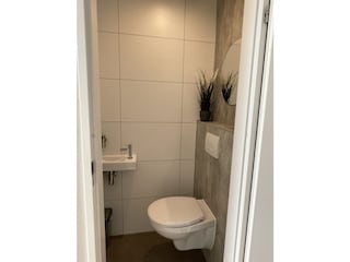 Guest toilet