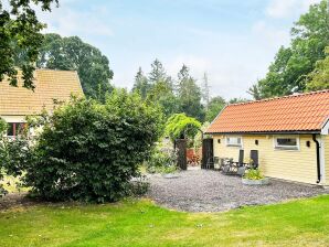 Holiday house 4 person holiday home in FÄRLÖV-By Traum - Immeln - image1