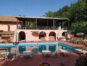 Apartment Angenehme Wohnung mit Pool - Briatico - image1