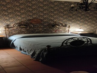 Villa Ragalna Caratteristiche 13